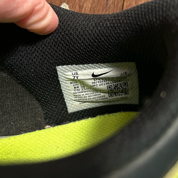 Nike Low Dunk - Picture 8 of 12